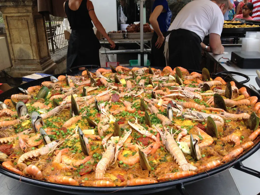 Giant paella at Sarlat market