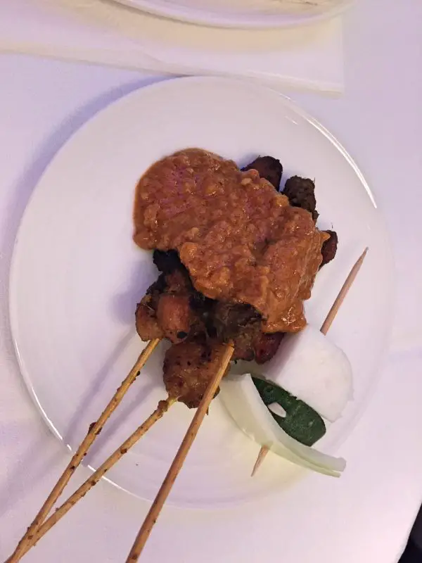 Satay chicken starter Kuala Lumpur to Auckland with Malaysia Airlines